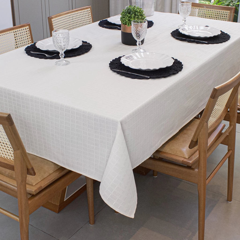 Toalha de Mesa Retangular Texturatta para 6 Lugares -  1,50 m x 2,10 m