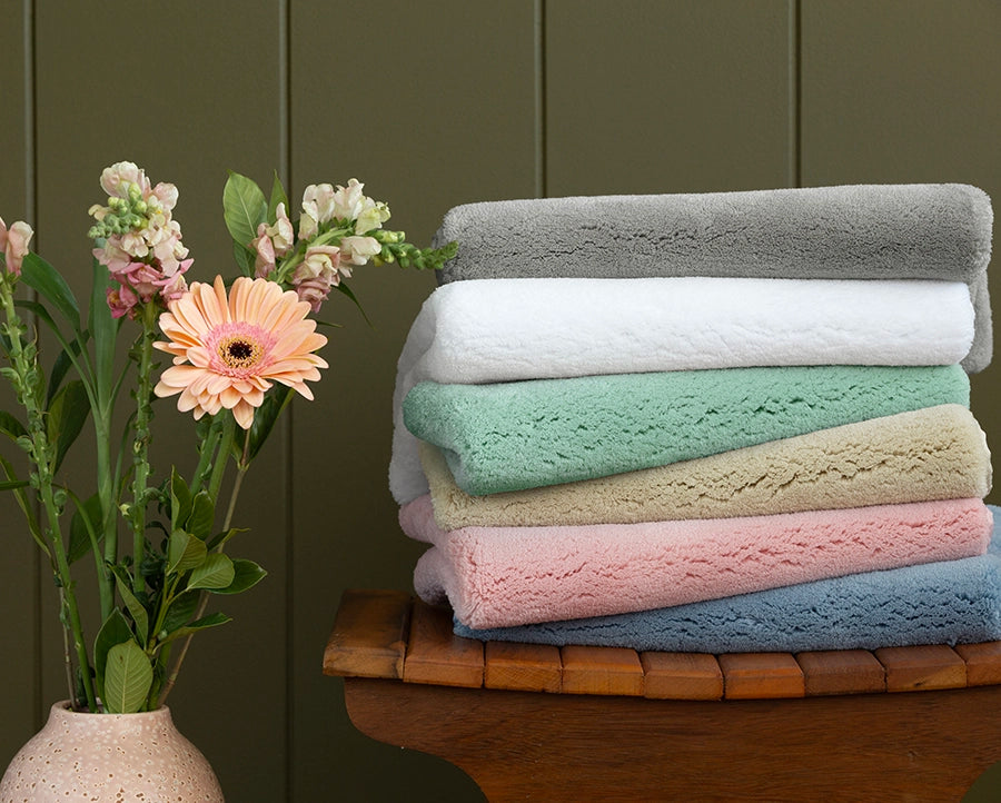 Tapete de Banheiro em Microfibra Antiderrapante – Maciez e Alta Absorção