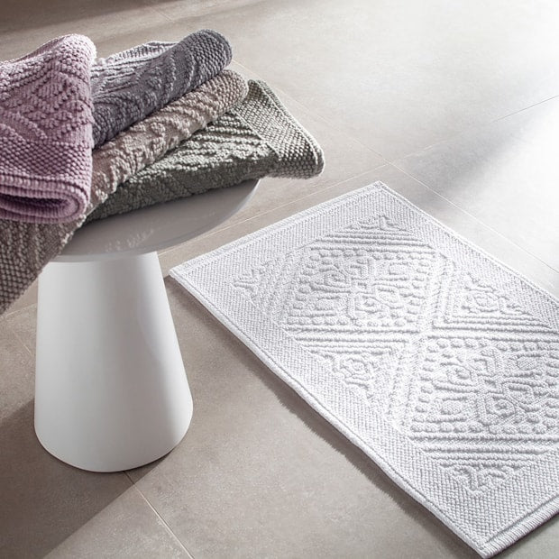 Tapete de Banheiro Tivoli Antiderrapante 50cm x 80cm