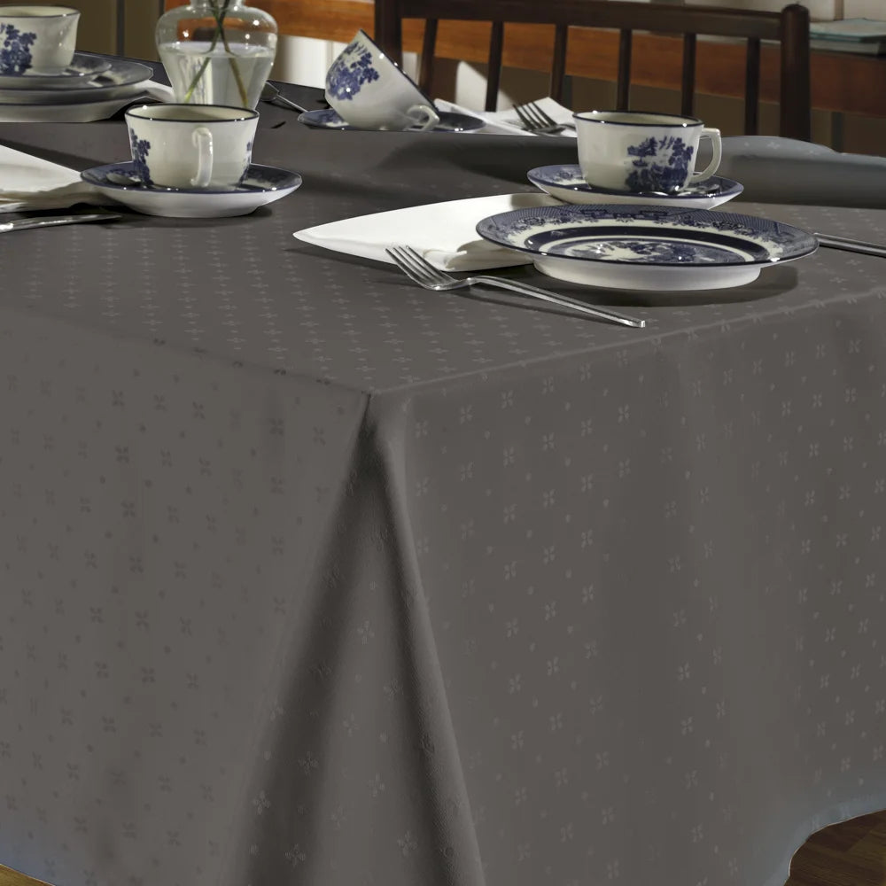 Toalha de Mesa Retangular Requinte 8 Lugares