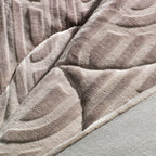 Kit Edredom 3 Peças Blend Elegance Coliseum Dupla Face Texturizado Fleece